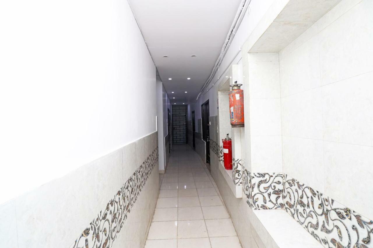 Oyo 30288 Hotel Moon Palace Lucknow Exterior photo