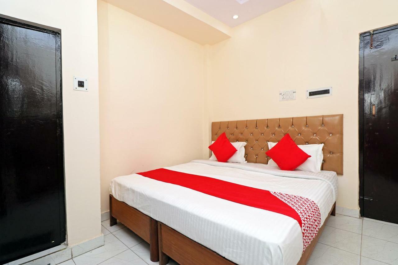 Oyo 30288 Hotel Moon Palace Lucknow Exterior photo