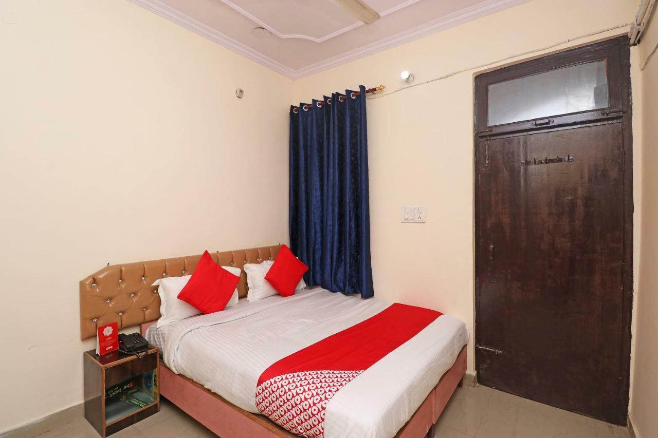 Oyo 30288 Hotel Moon Palace Lucknow Exterior photo